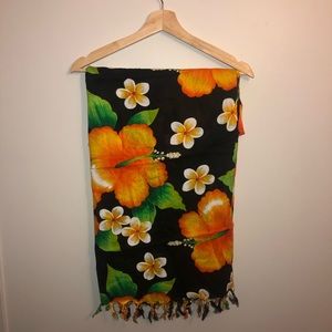 Black and Orange Hawaii Sarong